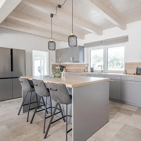 Xxl-holzhaus Mit Sauna & Grossem Garten Tatil Evi Dagebüll