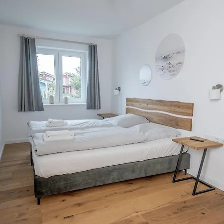 Tatil Evi Xxl-holzhaus Mit Sauna & Grossem Garten *