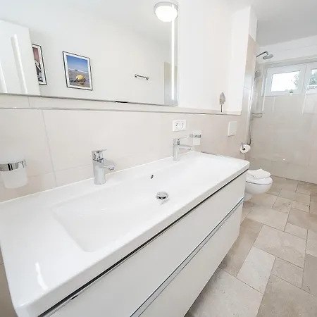 Tatil Evi Xxl-holzhaus Mit Sauna & Grossem Garten